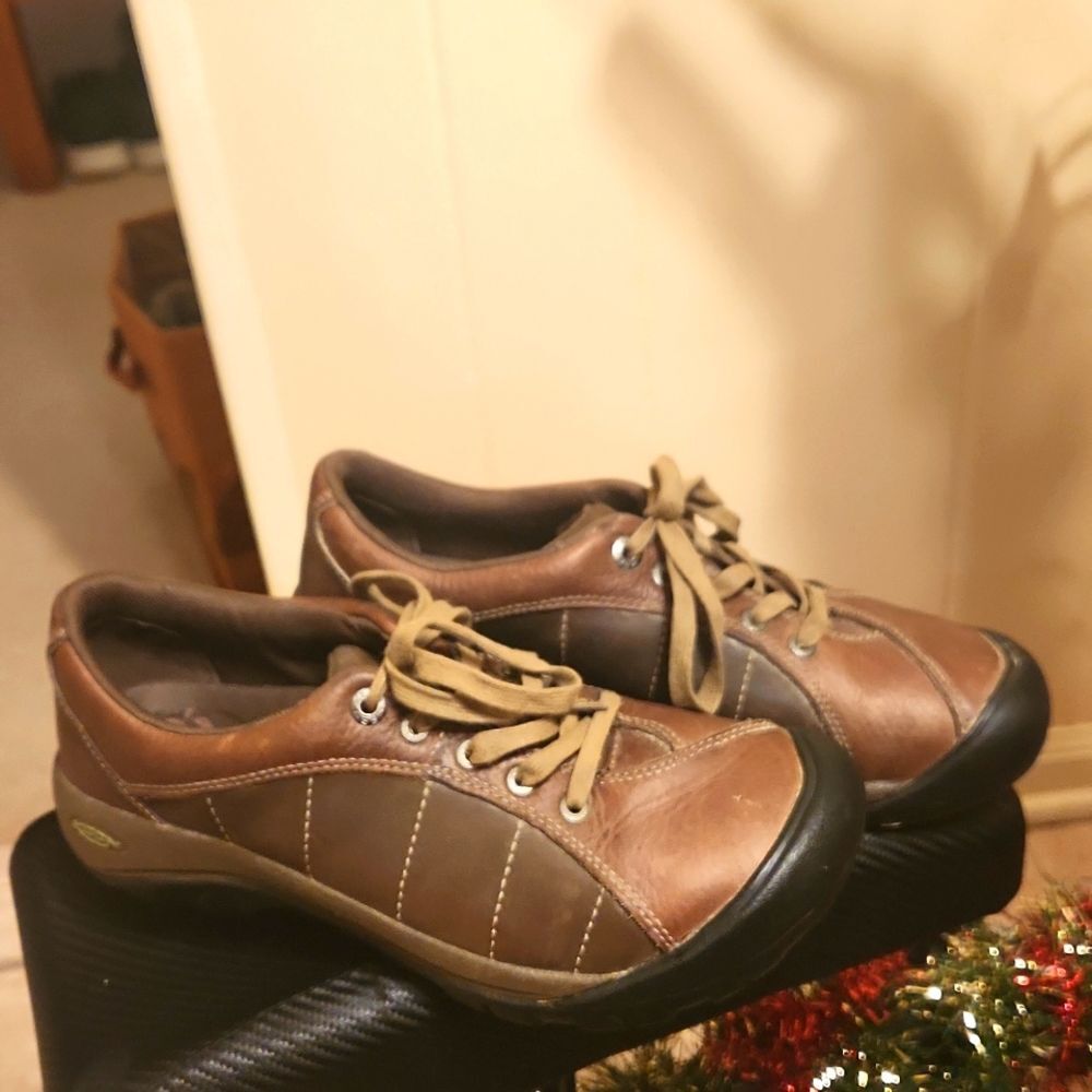 Keen Women's "Toyah" Brown Leather Hiking/Walking Lace-Up Shoes Size 8.5